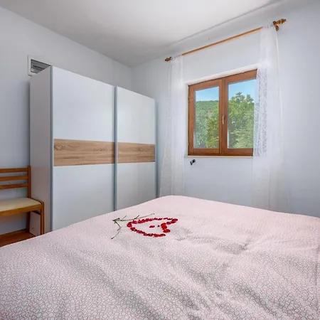Appartamento 5235-4 In Drenje (Istria)