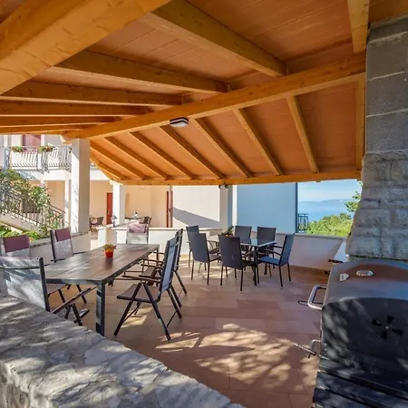 5235-4 In * Drenje (Istria)